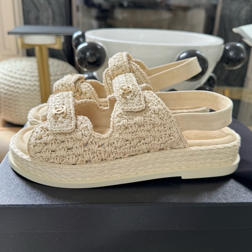 NWT Chanel S25 Crochet Dad Sandals, Size 38 - Picture 4 of 8
